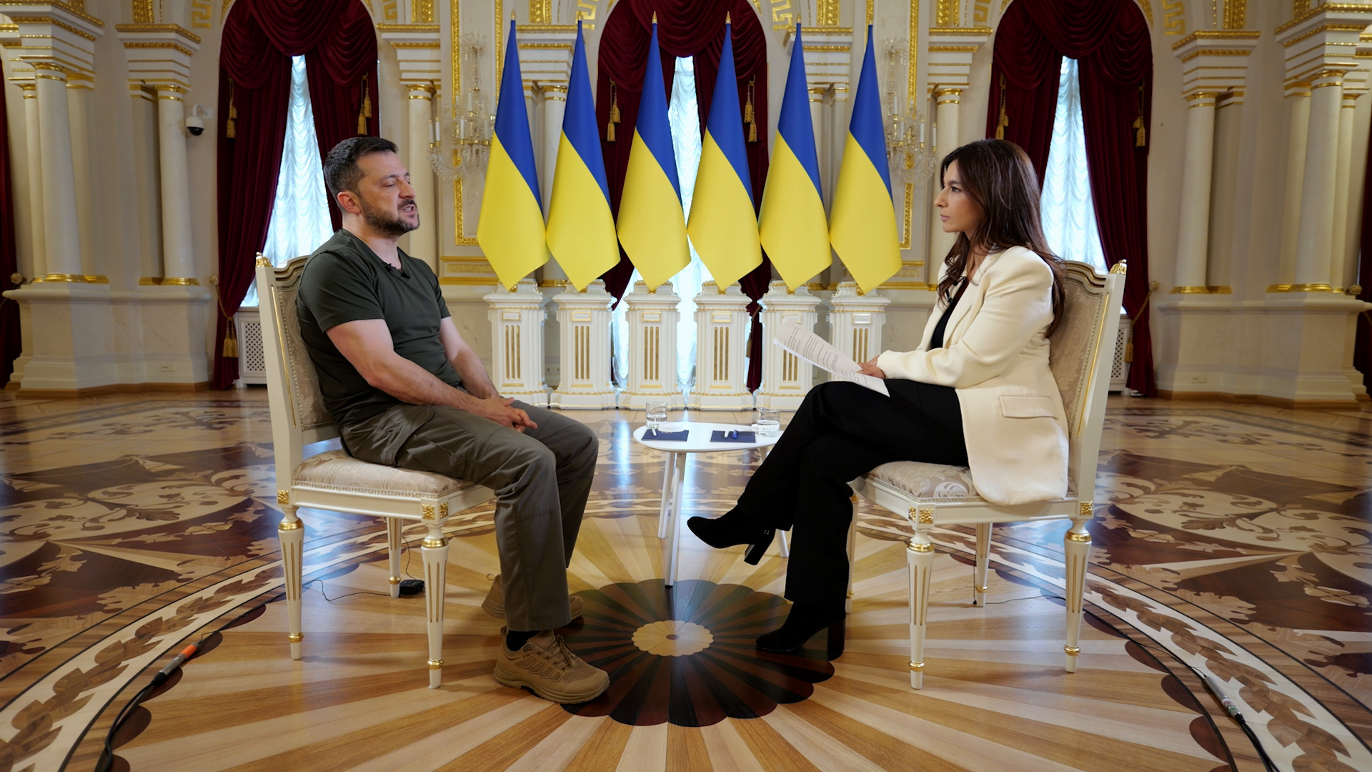 face-to-face-with-zelenskyy,-his-frustration-with-the-west-is-clear