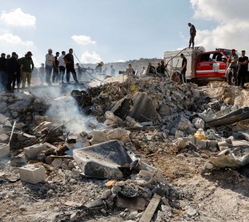 british-medic-mps-denied-entry-into-west-bank