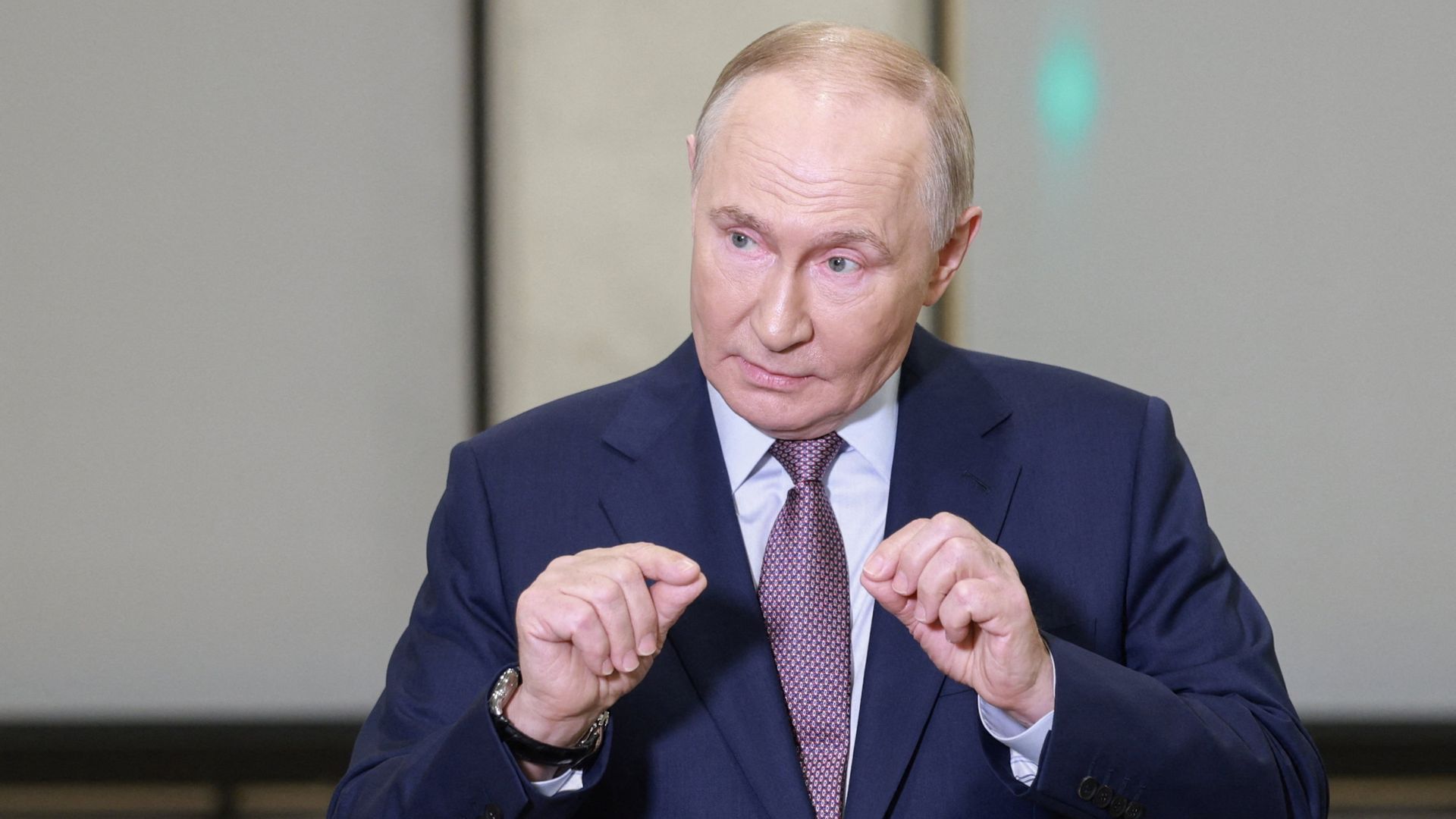 defiant-putin-insists-trump’s-sanctions-on-oil-companies-won’t-affect-russia’s-economy