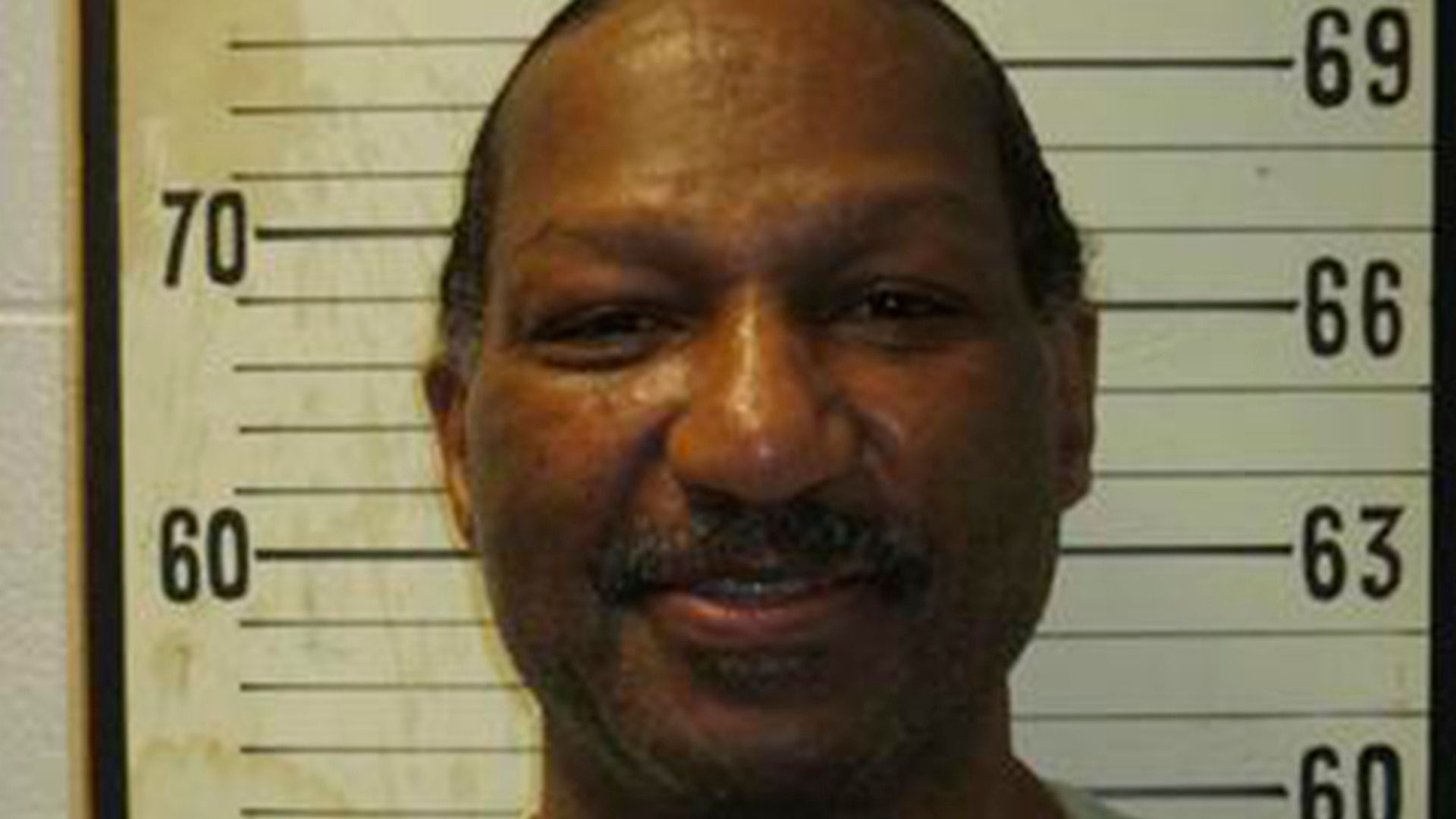 executed-child-killer-‘showed-signs-of-life-two-minutes-after-his-death’