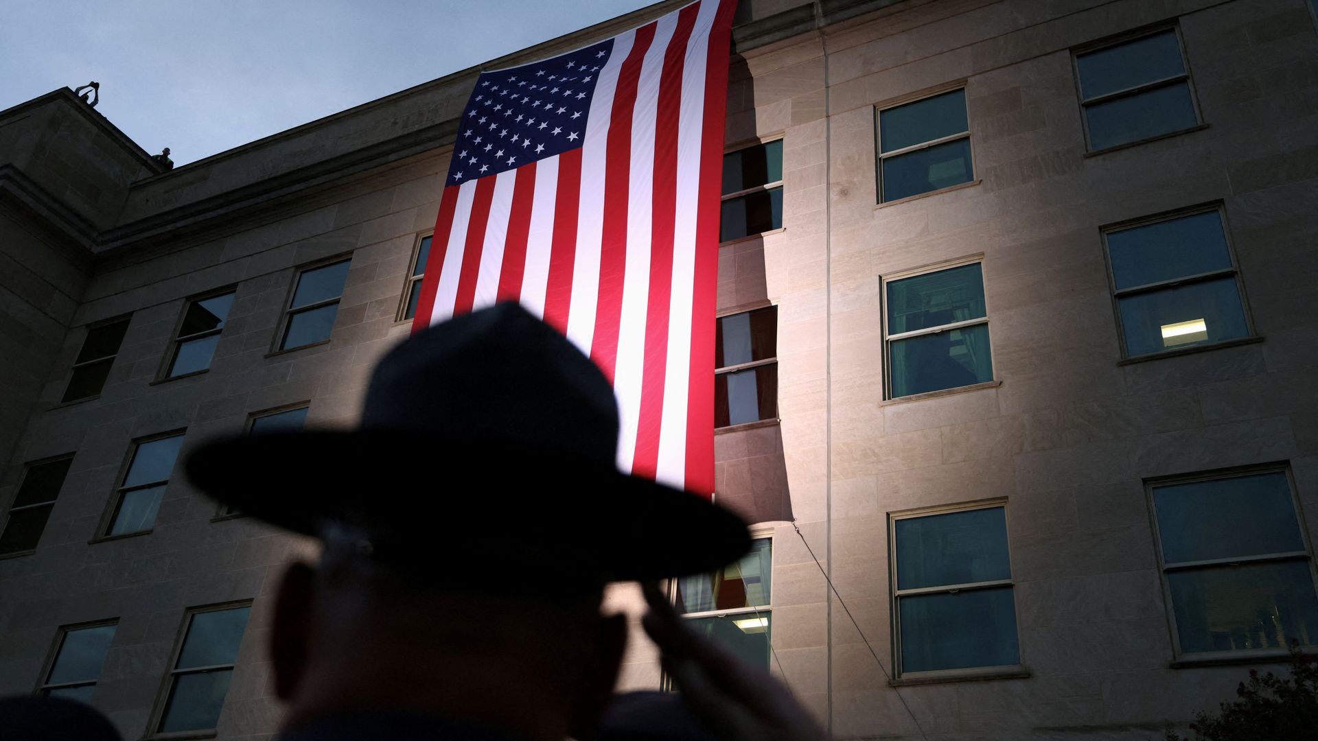 pentagon-accepts-anonymous-$130m-donation-to-help-pay-the-military-during-government-shutdown