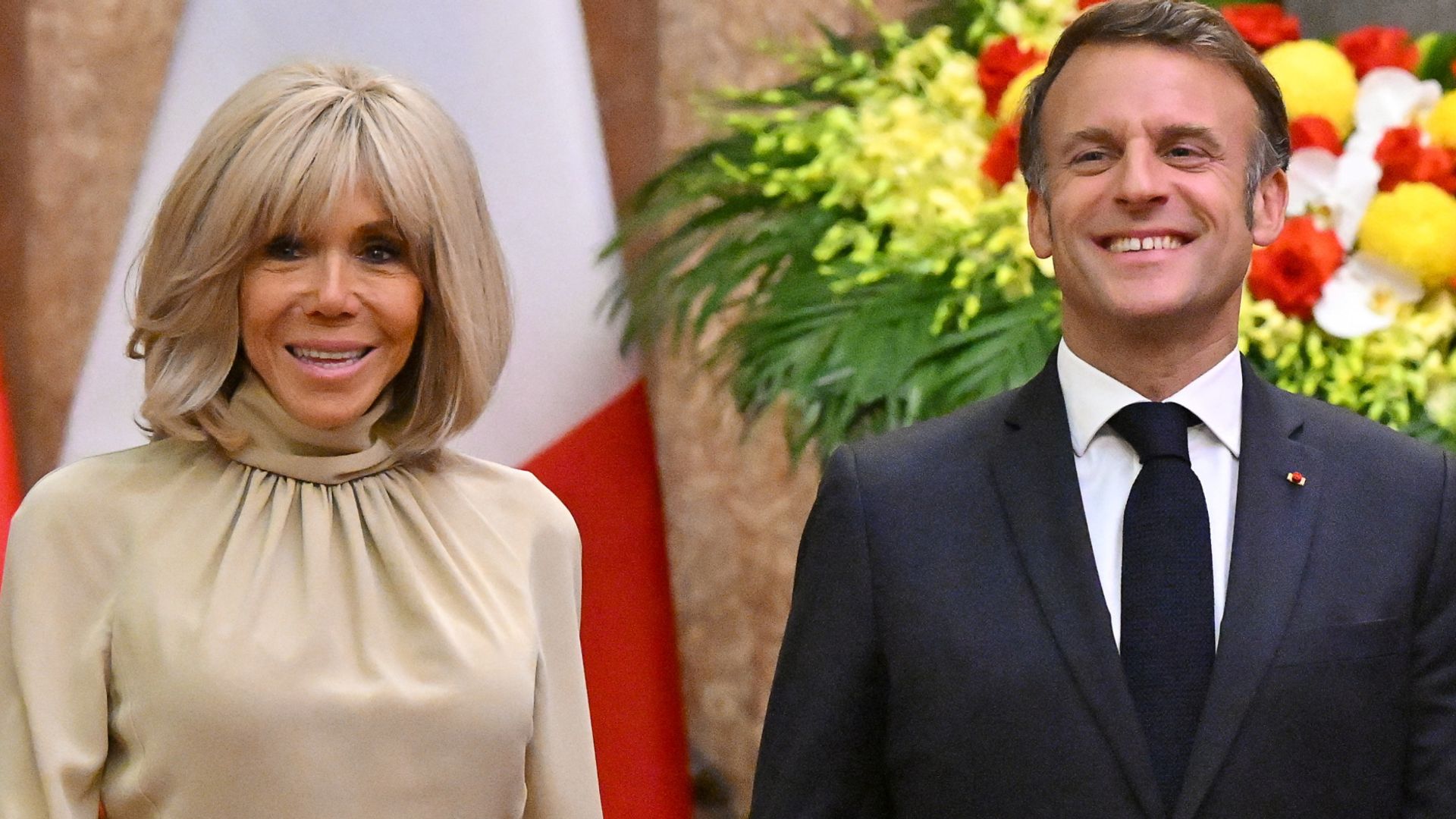 ten-go-on-trial-over-claims-brigitte-macron-is-a-man