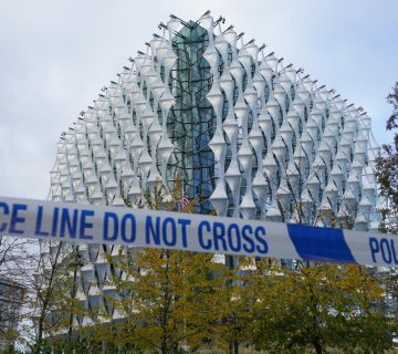 us-embassy-bomb-threat-device-was-‘graffiti-art’,-court-hears