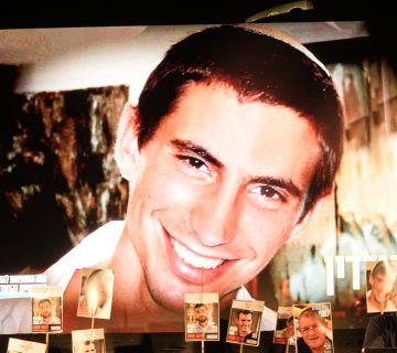 remains-of-israeli-soldier-killed-in-gaza-returned-–-11-years-later