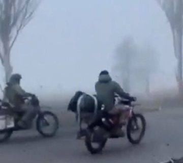 hundreds-of-russian-troops-roll-into-key-frontline-city-‘mad-max-style’,-video-appears-to-show