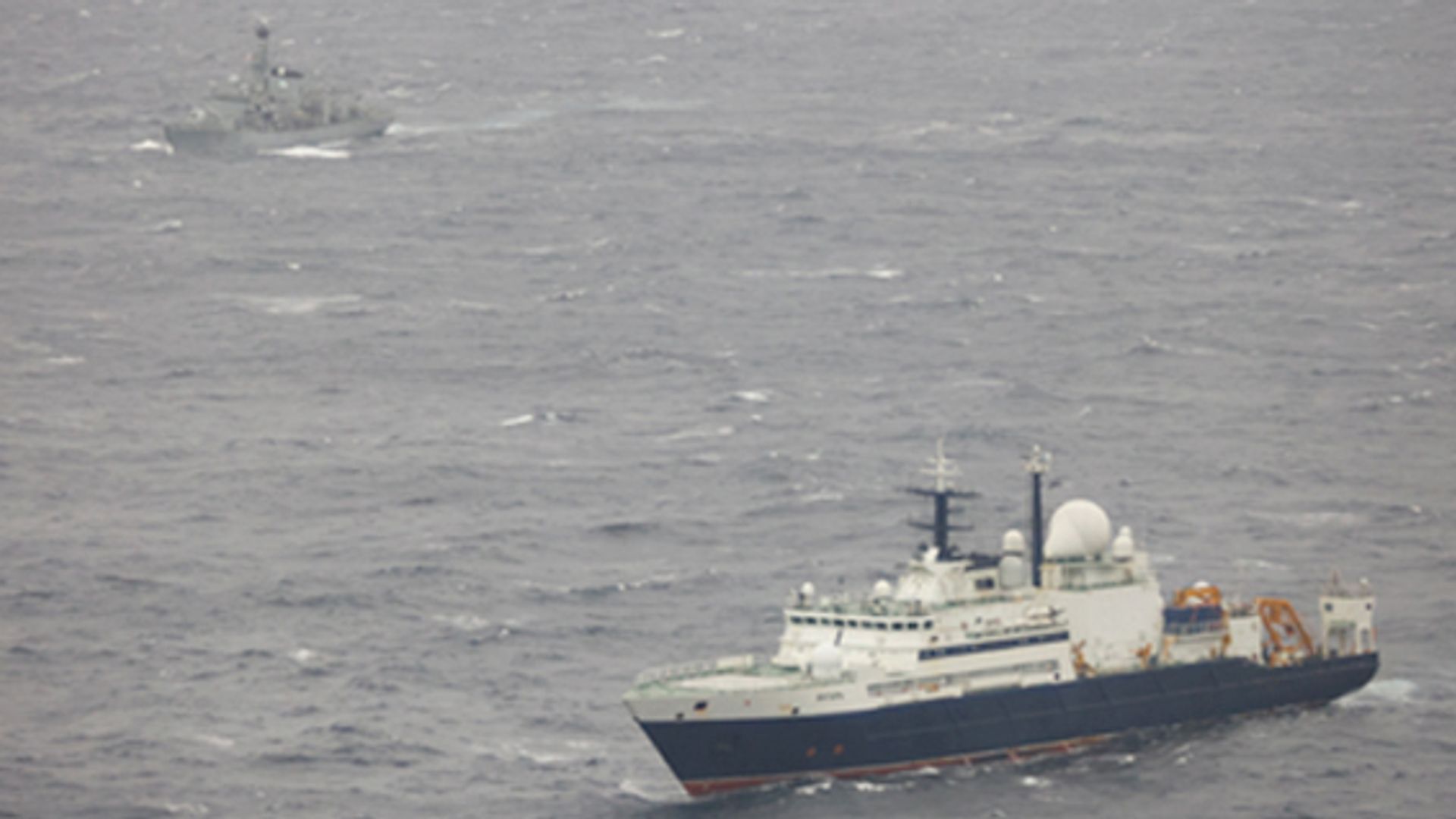 a-bond-villain-ship-prowling-our-waters:-why-the-yantar-alarms-the-west