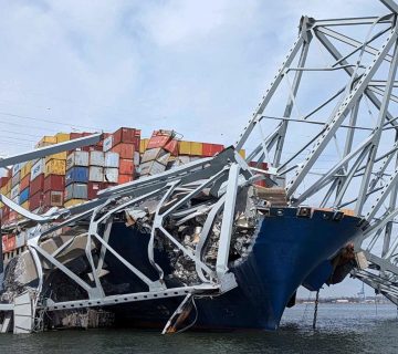 ship-that-hit-us-road-bridge-lost-power-before-fatal-collision-due-to-a-loose-wire