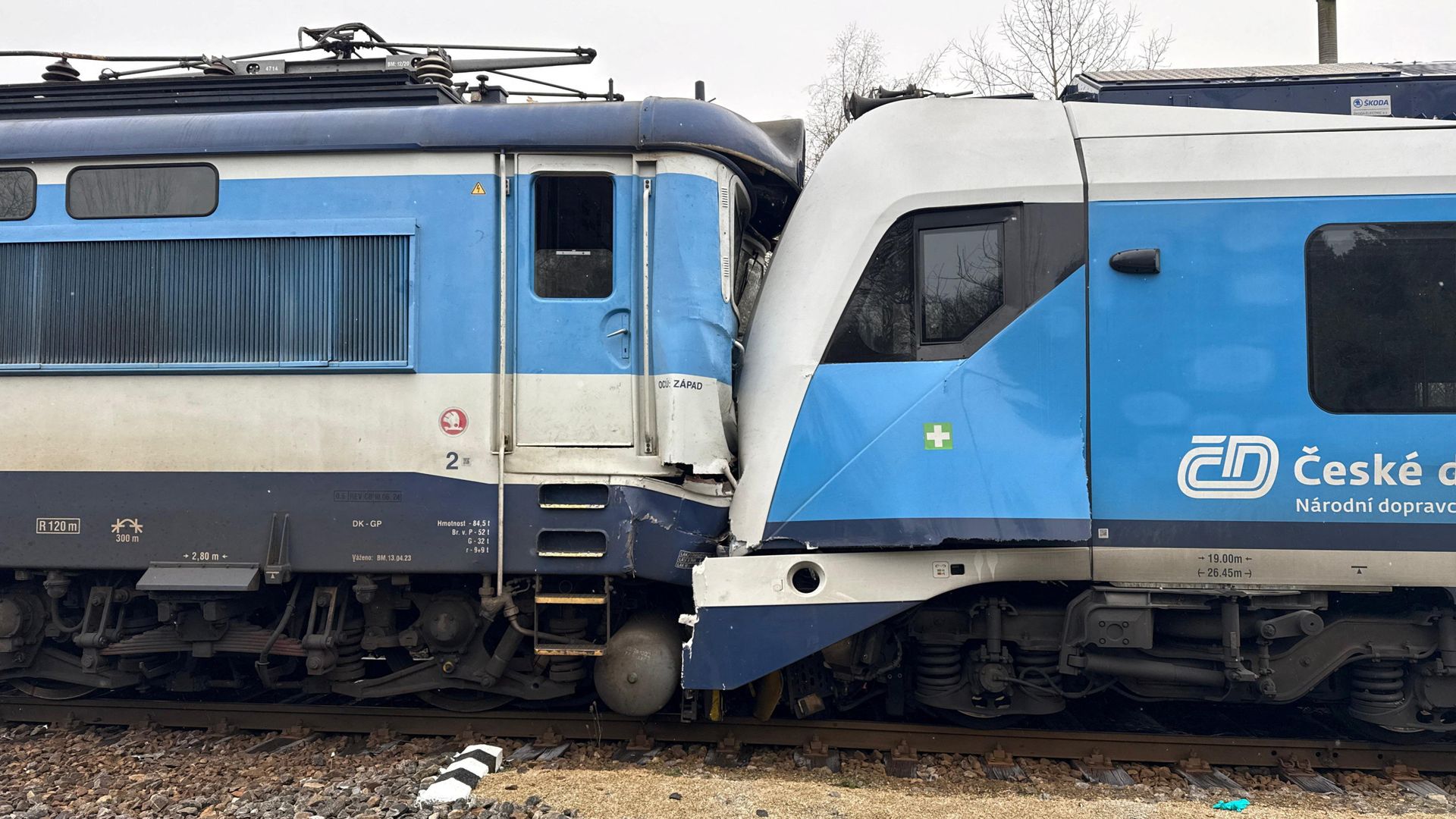 dozens-injured-after-two-passenger-trains-collide-in-czech-republic
