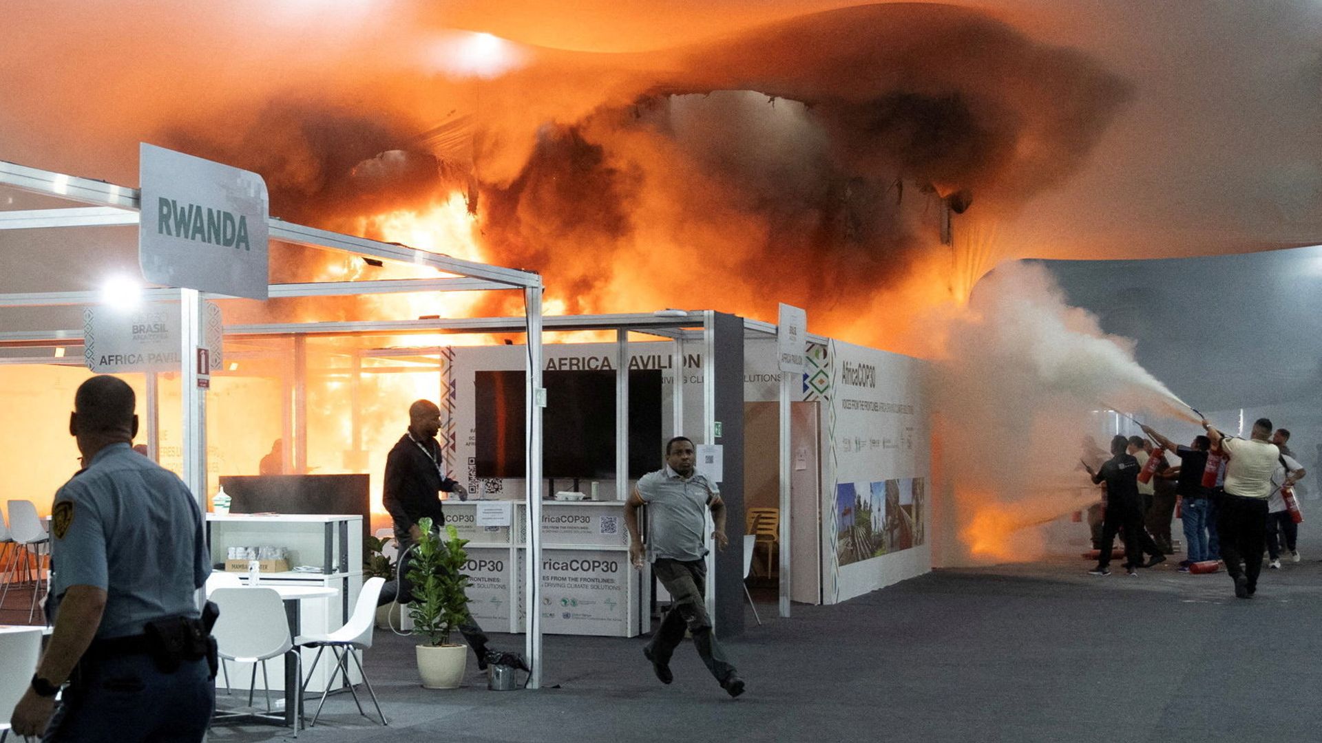 fire-disrupts-last-minute-efforts-to-strike-global-deal-at-cop30