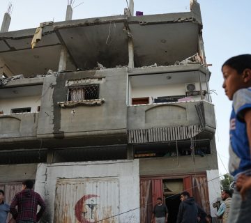 israel-launches-strikes-on-gaza-in-further-test-of-fragile-ceasefire
