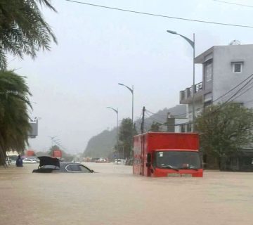 55-dead-in-vietnam-after-torrential-rain-triggers-flooding-and-landslides