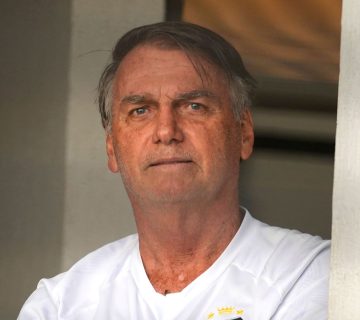 ex-brazil-president-says-he-tried-to-prize-open-ankle-tag-after-‘hallucinations’