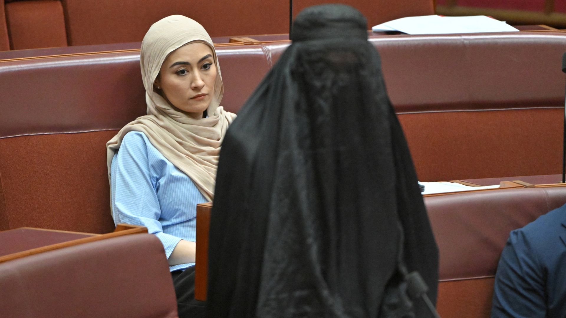 australian-senator-condemned-for-‘blatant-racism’-over-burka-stunt