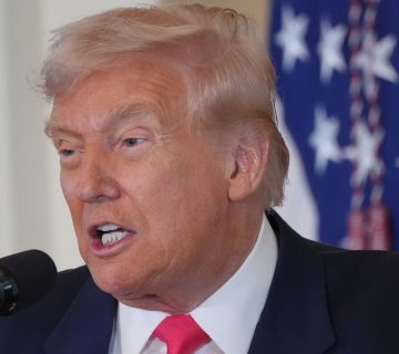 us-judge-derails-trump’s-court-revenge-tour