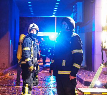 overnight-attacks-in-russia-and-ukraine-as-zelenskyy-eyes-talks-with-trump-over-peace-plan