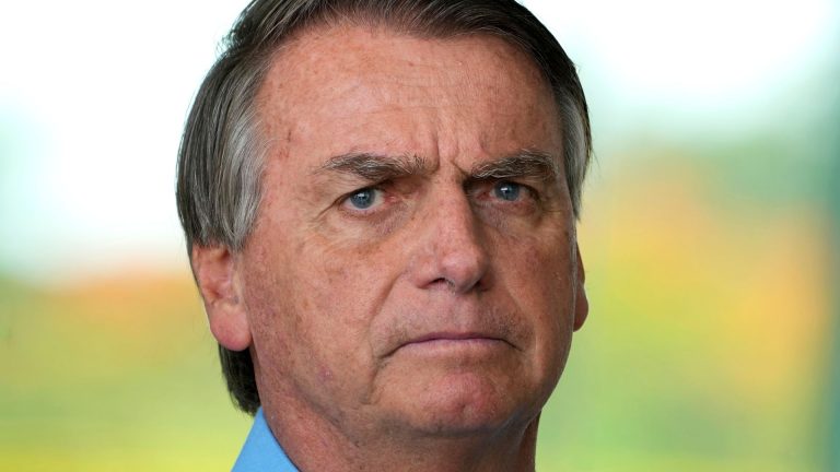 brazil’s-former-president-bolsonaro-begins-27-year-prison-sentence