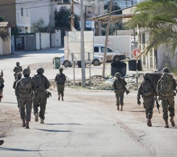 israeli-forces-kill-two-palestinian-men-in-west-bank-after-they-appear-to-surrender