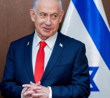 netanyahu-submits-request-to-israeli-president-to-pardon-him